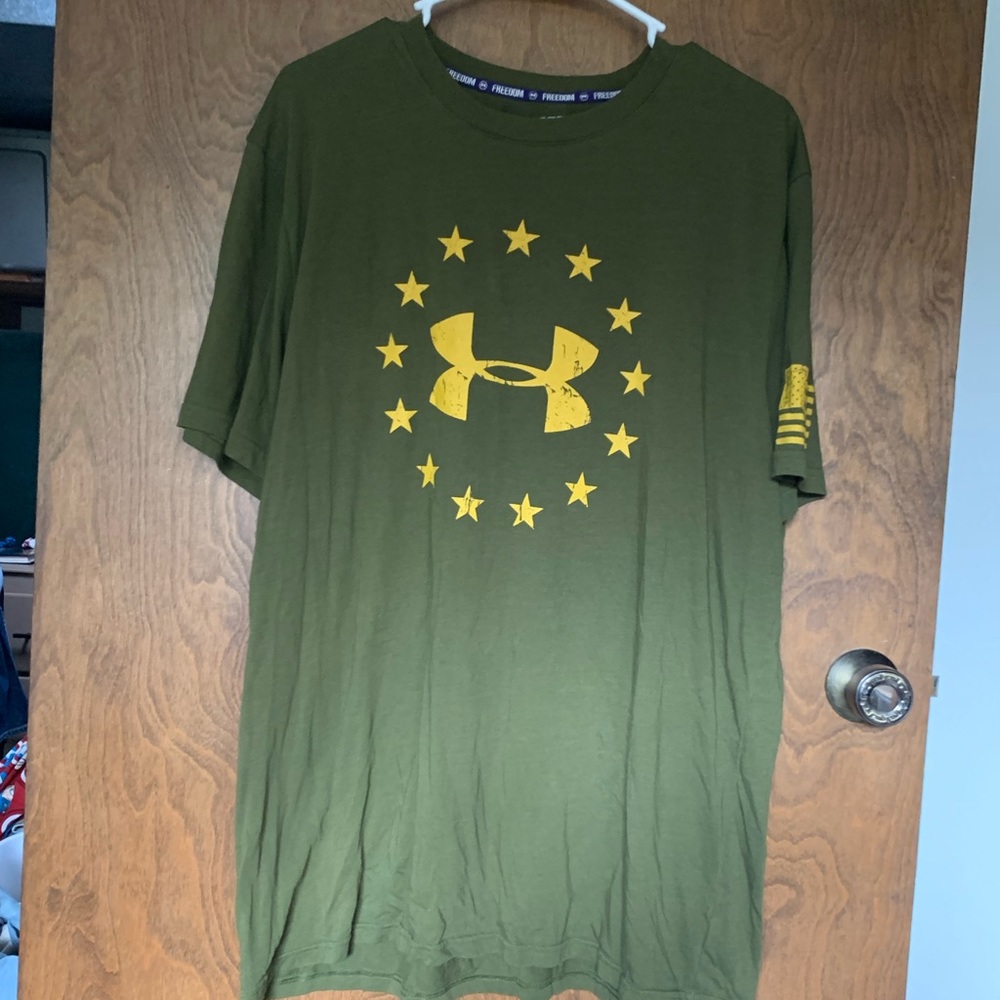 Under armor ❄️3 for $17